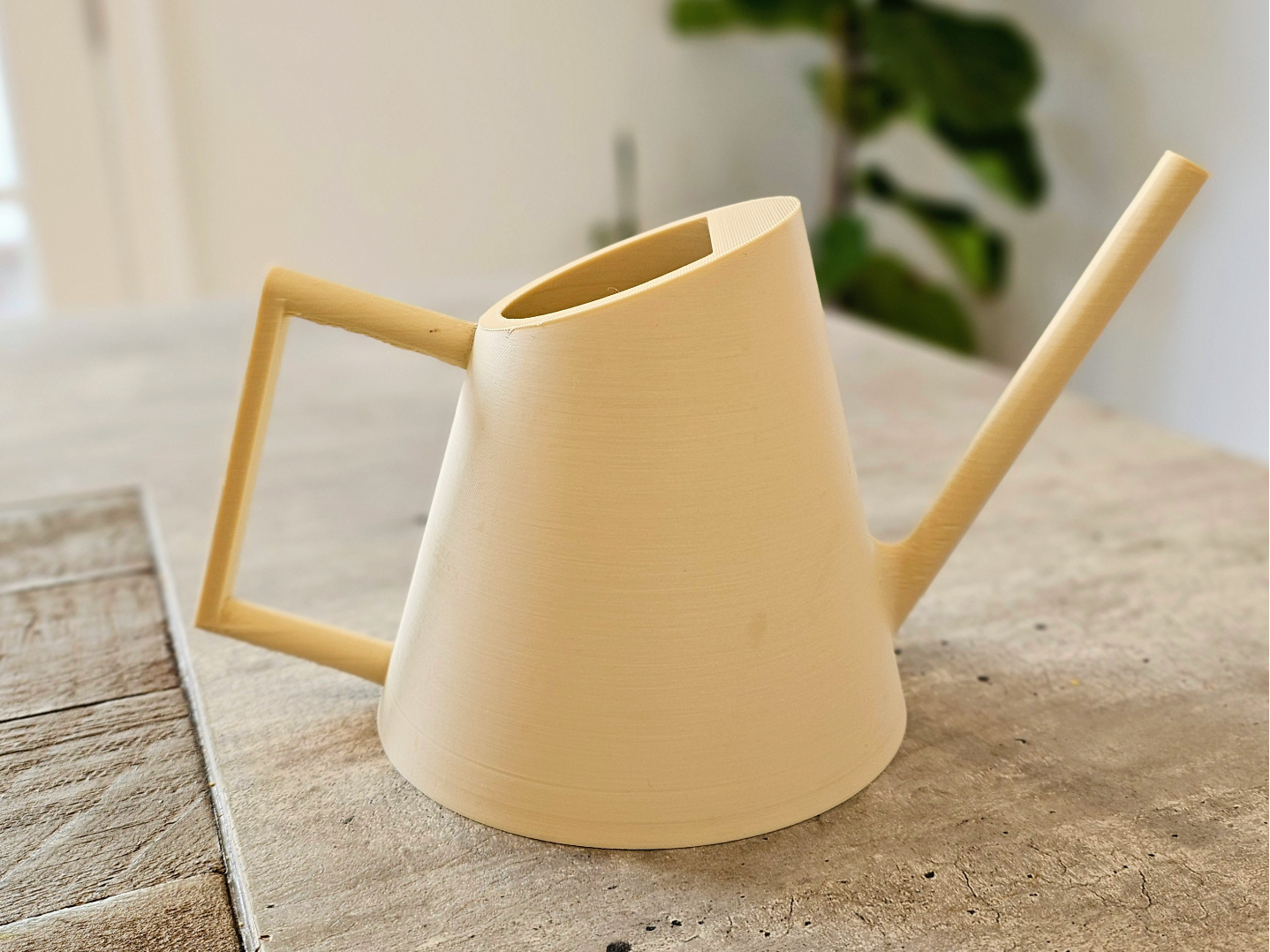 Modern Watering Can – Sleek and Functional Design for Your Plants