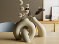 Interlocking Toroidal Vases – A Minimalist Masterpiece of Design